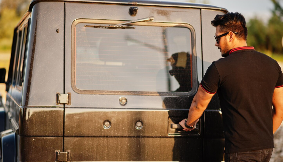 How Cargo Van Window Security Screens Help Protect Tools and Equipment